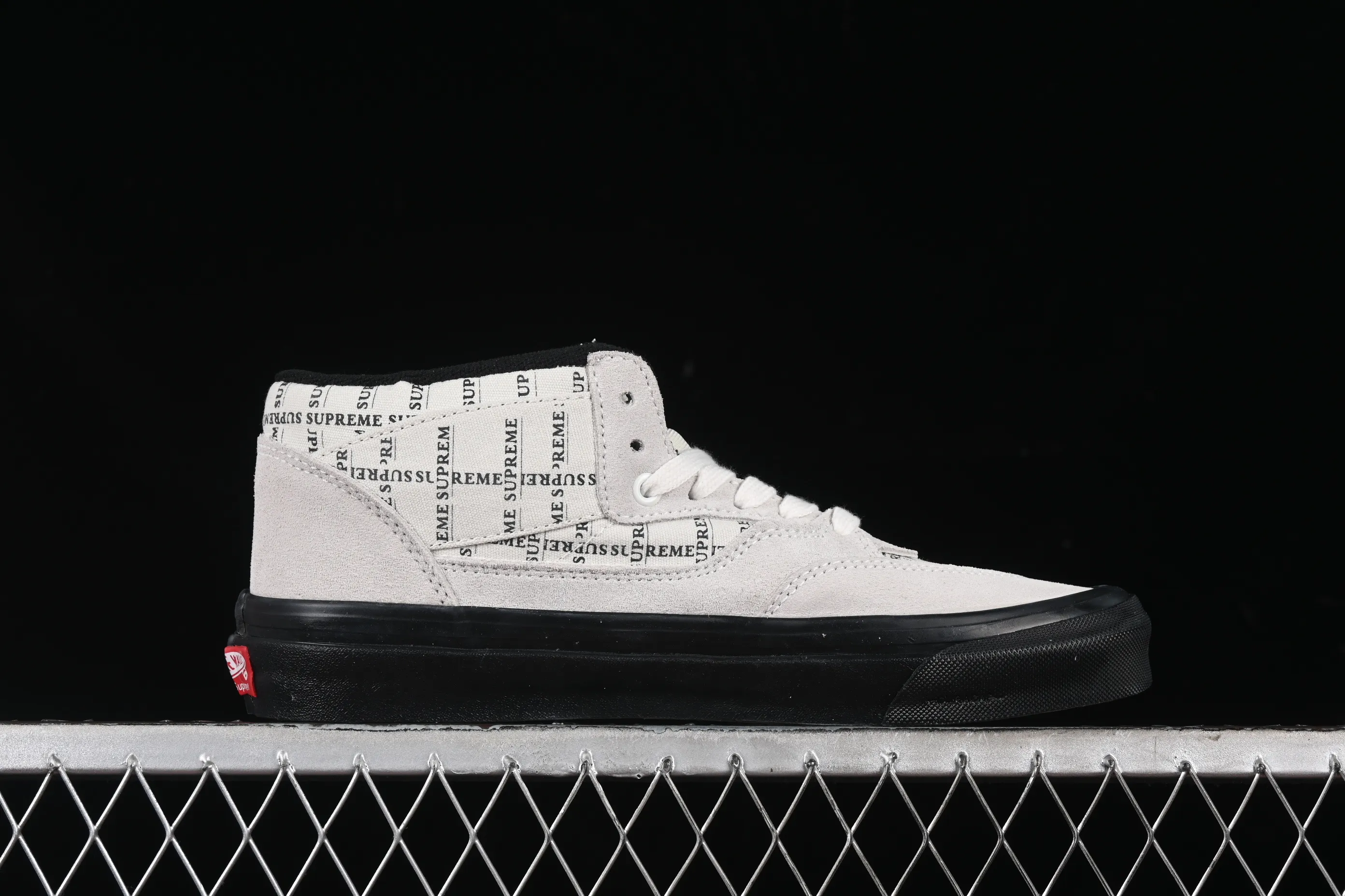 All categories Vans Vans series Vans Mid Vans China Vans Half Cab Pro 92 Vans official retro casual simple versatile skateboard shoes VN0A3QPH2YV